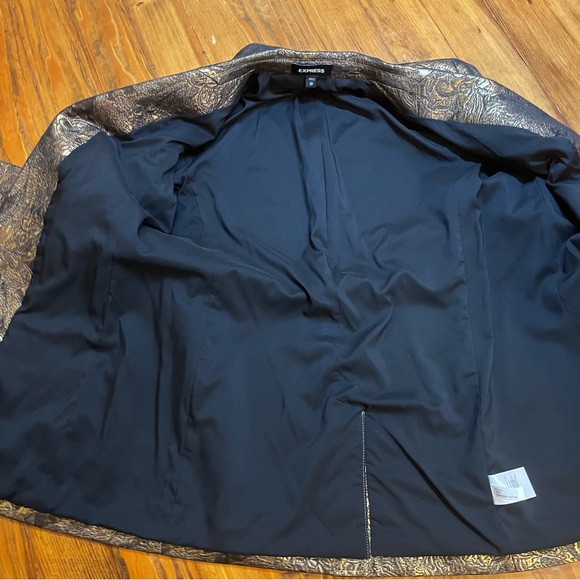 EXPRESS METALLIC OVERSIZED JACQUARED BLAZER in XS - Picture 6 of 10